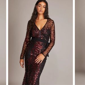 Le chateau- gorgeous sequence dress. Size large